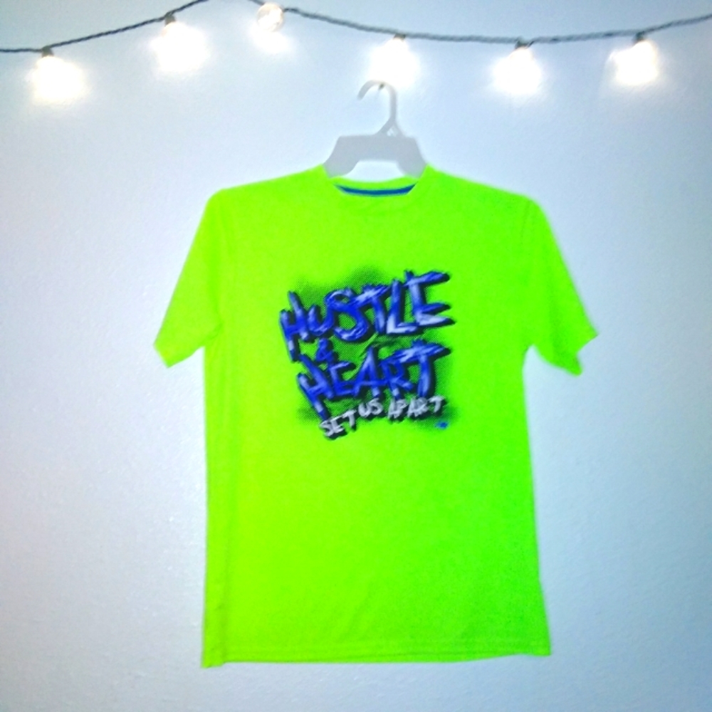 New Balance Hustle & Heart Neon Lightning Dry Tee
